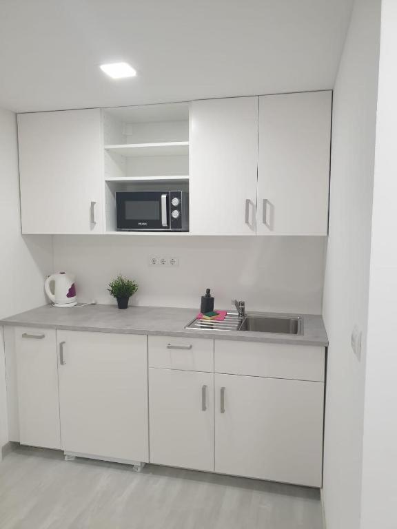 Betariel'Com Westbahnhof M Apartment Vienna Luaran gambar