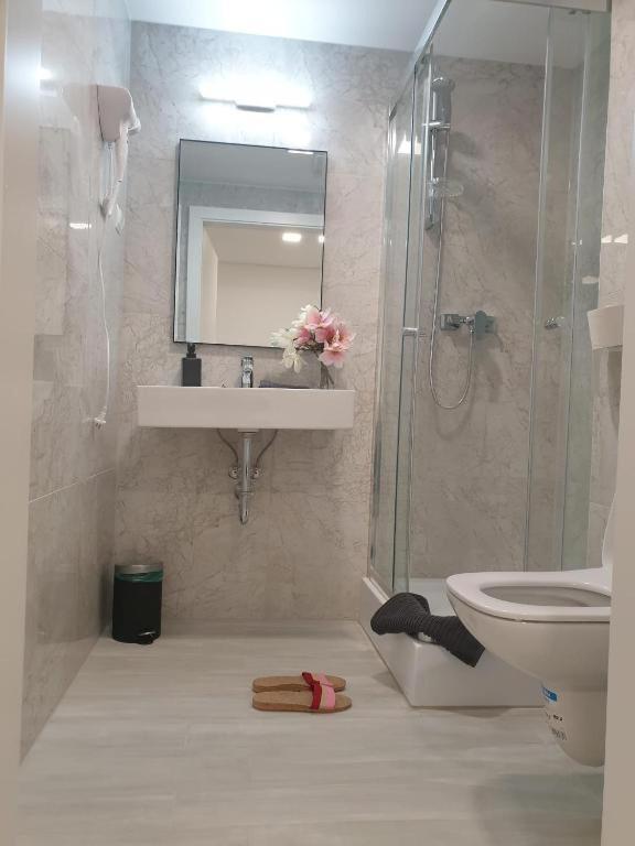 Betariel'Com Westbahnhof M Apartment Vienna Luaran gambar